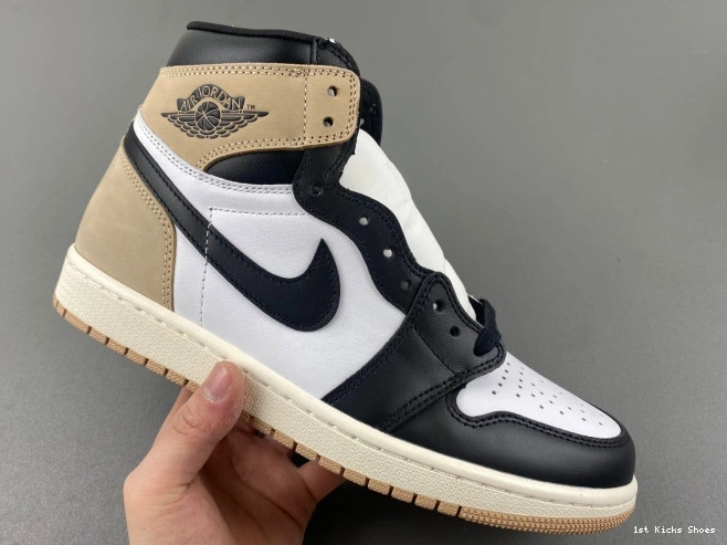 1st Kicks Shoes WMNS Latte Air Jordan OG High 1 FD2596-021 0804